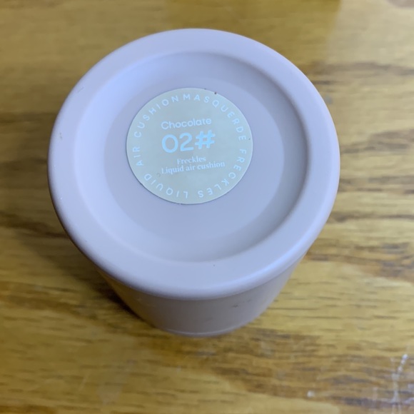 Derol | Color #02 Chocolate Freckles | Liquid Air Cushion Beauty Mark Maker NWT - Picture 6 of 8